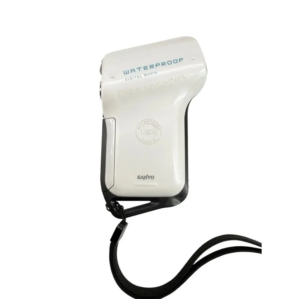 Sanyo Xacti VPC-E1 Waterproof Digital Camcorder Camera New Battery Charger WORKS